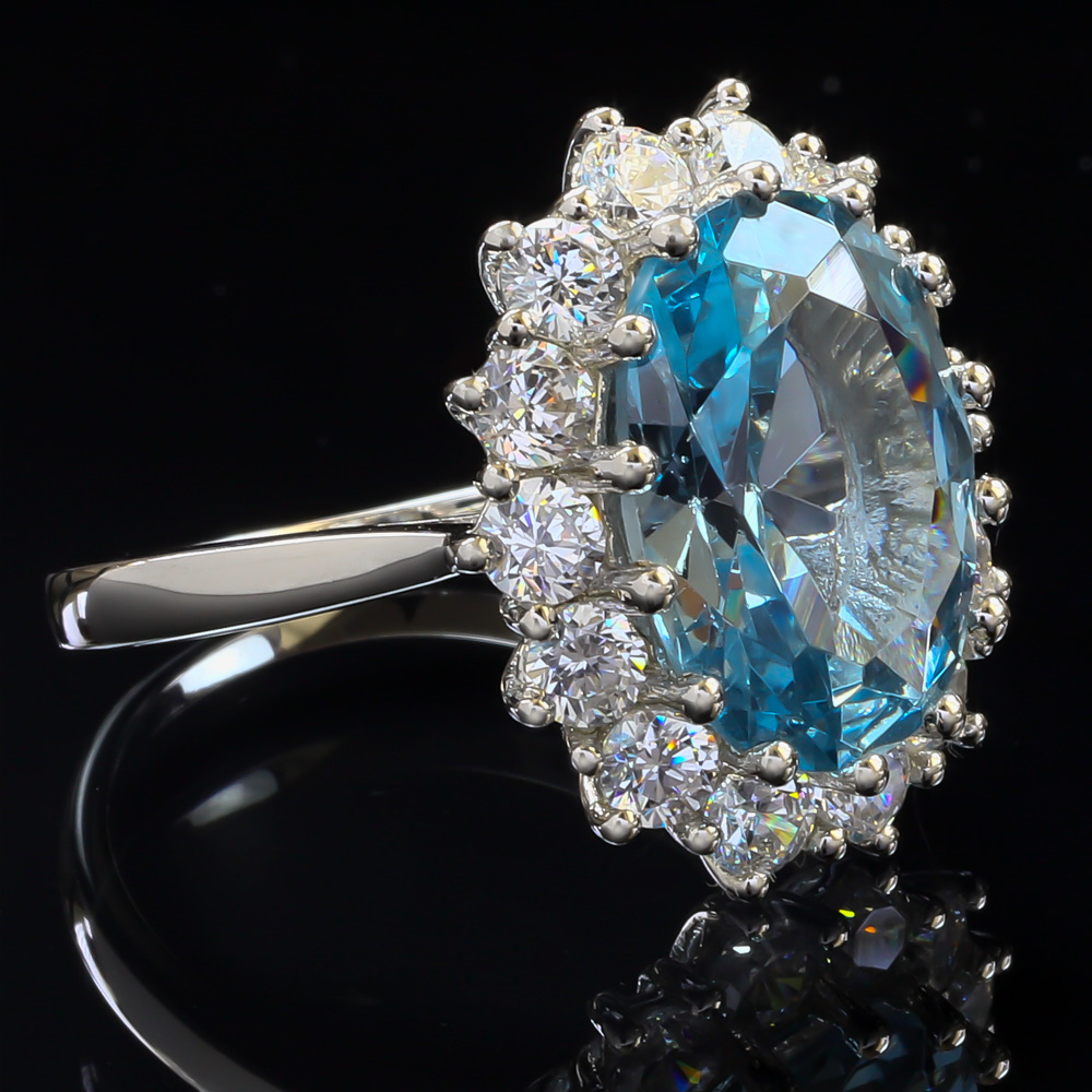 Big Oval Cut Aquamarine .925 Silver Ring - Joyeria GemRoss