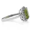Hermoso Anillo de Plata .925 con Peridoto