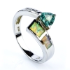Anillo de Alejandrita con Ópalo Blanco en Plata de Ley .925