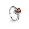 Anillo de Plata con Piedra de Zultanita en Corte Pera