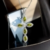 Cruz de Plata Con Alejandrita Amarilla y Zirconia