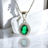 Set de Plata .925 con Corte Ovalada Esmeralda Aretes y Dije