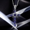 Bella Cruz de Plata Con Piedras Preciosas de Tanzanita y Zirconia