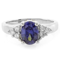 Anillo de Plata de Ley con una Piedra de Tanzanita