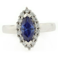Anillo de Plata con Tanzanita en Corte Marqués