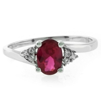 Anillo de Rubí Rojo en Plata .925