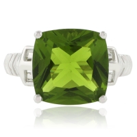 Anillo Moderno de Plata .925 con Peridoto