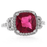 Anillo de Plata de Ley .925 con Granate Rojo