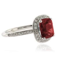 Anillo Genuino de Rubi en Plata de Ley .925