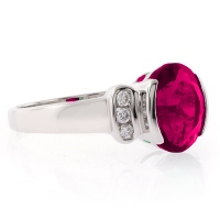 Hermoso Anillo de Plata .925 con Rubí Rojo