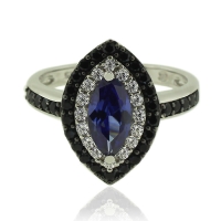 Anillo de Plata con Piedra Preciosa de Tanzanita en Corte Marquesa