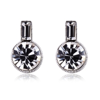Aretes Cristal Austriaco en Forma de Botella Color Blanco