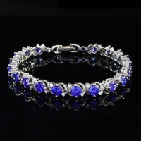 Peciosa Pulsera de Plata de Ley .925 con Tanzanita