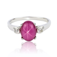 Anillo de Plata Con Rubi Estrella
