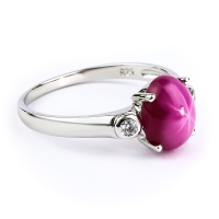 Anillo de Plata Con Rubi Estrella