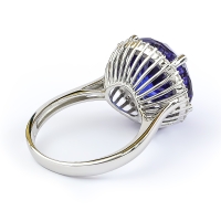 Hermoso Anillo de Tanzanita Llamativa