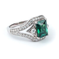 Anillo de Plata con Alejandrita ( Azul/ Verde )