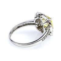 Anillo de Plata y Zultanita Cambia Color con Zirconias