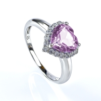 Hermoso Anillo de Alejandrita en Plata de Ley 925 Corazón