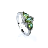 Anillo de Plata con Zultanita en Corte Marquesita
