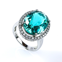 Anillo de Paraiba Corte Ovalada en Plata .925