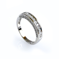 Hermoso Anillo de Compromiso En Plata