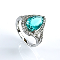 Anillo de Paraiba Corte Pera Con Plata de Ley 925