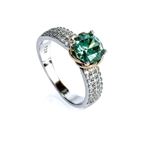 Anillo de Alejandrita Corte Redonda  .925 Azul a Verde 8 mm