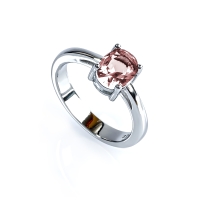 Hermoso Anillo de Compromiso Zultanita