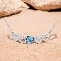 Collar de Swarovski con Corazón Azul