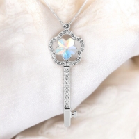 Collar de Llave en Forma de Flor Cristal Austriaco Verde