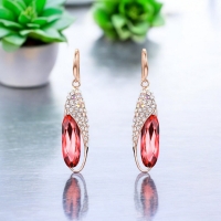 Aretes de Cristal Swarovski En Forma de Semilla Color Rosa con Dorado
