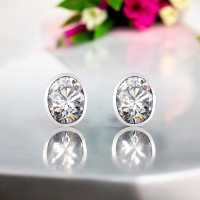 Preciosos Aretes Color Blanco de Cristal Swarovki