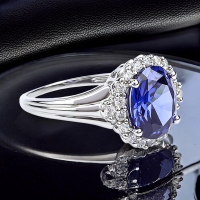 Anillo de Plata Con Tanzanita