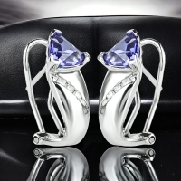 Aretes de Tanzanita Con Plata Cerradura de Omega