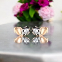 Aretes de Cristal Austriaco Negro en Forma de Corazón