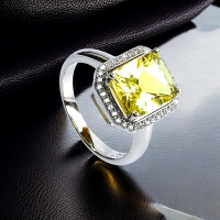 Anillo de Alejandrita Amarilla Con Plata Cambia de Color