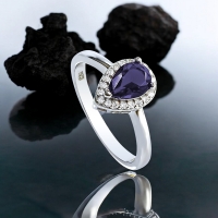 Anillo de Compromiso con Amatista