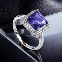 Anillo de Tanzanita con Plata