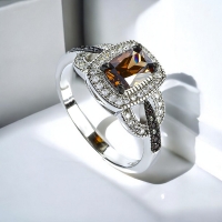 Anillo de Diamante Chocolate Con Plata