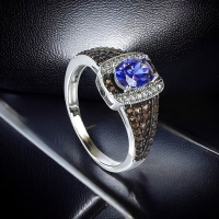 Anillo de Diamante Chocolate & Tanzanita 7 mm x 5 mm Plata