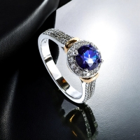 Anillo de Plata Sterlina 925 Con Tanzanita Corte Brillante