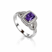 Anillo de Amatista Con Plata