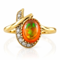Anillo Unico con Opalo de Fuego en Plata y Chapa de Oro