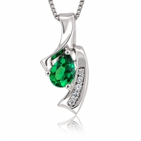 Dije de Plata Fina .925 con Esmeralda