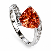 Anillo de Ópalo de Fuego en Plata