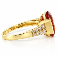Anillo de Opalo Rojo Mexicano en Plata con Baño de Oro 14K