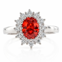 Precioso Anillo de Plata con Ópalo de Fuego