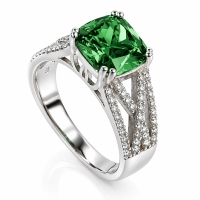 Anillo de Plata Con Esmeralda