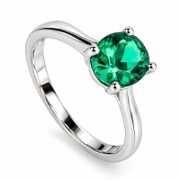 Elegante Anillo de Plata de Ley con 8 mm x 6 mm Esmeralda